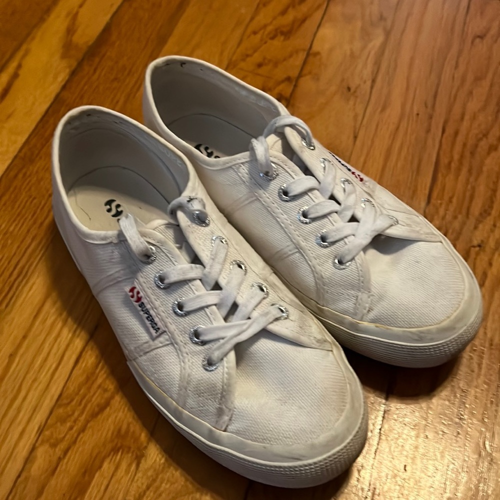 Superga white canvas shoe